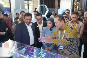 Meutya Hafid Soroti Infrastruktur AI Telkom, NeutraDC Perkuat Kedaulatan Digital Indonesia