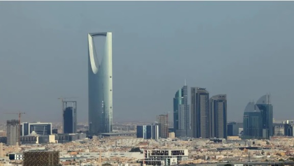 Serangan Houthi Makin Mematikan, AS Evakuasi Staf Kedutaan dari Arab Saudi