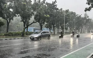 BMKG Peringatkan Hujan Lebat di Jabodetabek hingga 24 Oktober