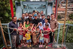 Bogor Tuntaskan Jembatan Pa...