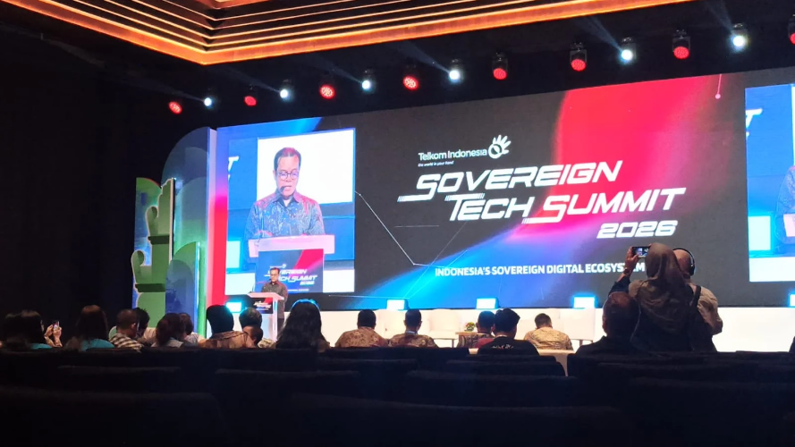 Wamenkomdigi Tegaskan Indonesia Perlu Langkah-langkah Pen...