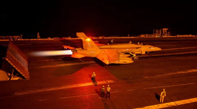 AS Bersiap Melancarkan Serangan Besar ke Iran, Pakar Ragukan Solusi Militer Akhiri Perang