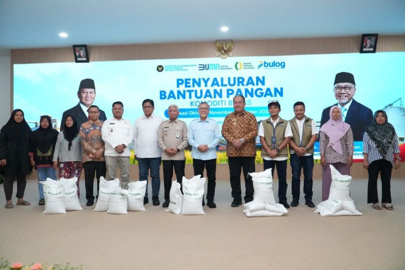 Perum Bulog dan Menko Pangan Luncurkan Bantuan Pangan di Asahan Sumut