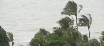 Tiongkok Tetapkan Status Siaga Bencana Laut akibat Topan ...