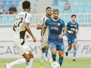 Arema FC "Ngamuk", Pesta 4 Gol ke Gawang Dewa United Tanpa Balas