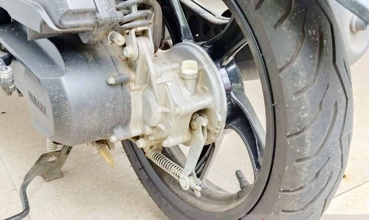 Rem Motor Anda Berdecit? Ini Penyebab dan Cara Mengatasinya!