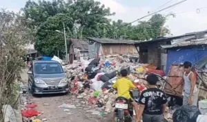 Buang Sampah Sembarangan di Jaktim Bisa Kena OTT
