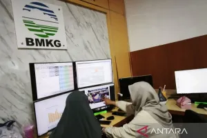 Hujan Mengintai Sejumlah Ko...