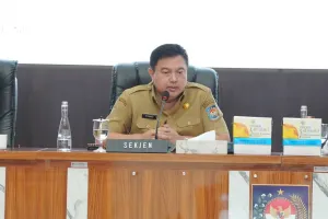 Kendalikan Inflasi, Sekjen Kemendagri Minta Pemda Cek Harga Komoditas.