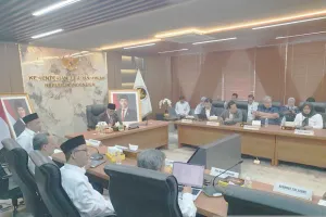 Stop Transit Malaysia-Singapura, Kemenhaj Minta PPIU Utamakan Maskapai Lokal