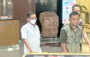 Bawa Dua Tas Koper ke KPK, Sestama BNPB Diperiksa Terkait Skandal Dana Bencana