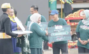 Buktikan Kampung Bersih, 10...