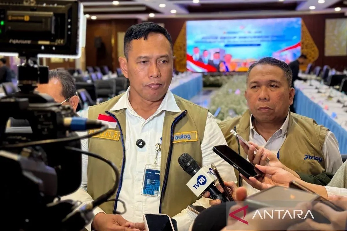 Bulog Lelang 380.000 Ton Beras Turun Mutu, UMKM Jadi Prio...
