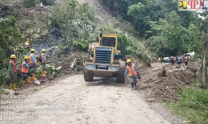 Longsor 40 Meter Tutup Ruas Keumala-Geumpang, PU Kerahkan Alat Berat - Akses Kini Kembali Dibuka