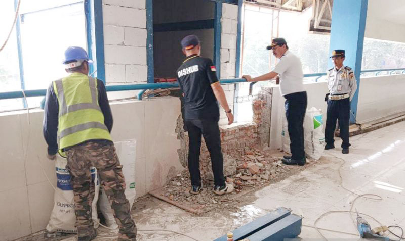 Manjakan Penumpang Ramah Lansia dan Disabilitas, Terminal Kampung Rambutan Bangun Lift Jelang Nataru
