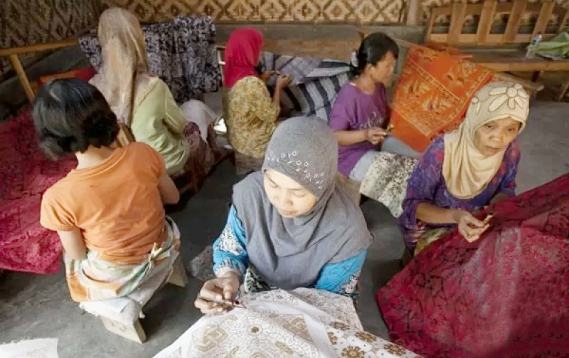 Perajin Batik Pekalongan Diajak Jaga Tradisi Membatik dan Gunakan Industri Ramah Lingkungan