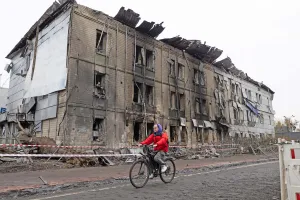 Russia-Ukraina Berlakukan Gencatan Senjata Terbatas