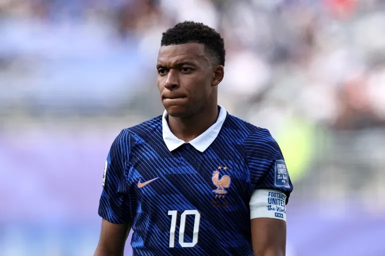 Singgung Mao Zedong, Mbappe Langsung Diputus Kontrak oleh Dua Perusahaan Tiongkok