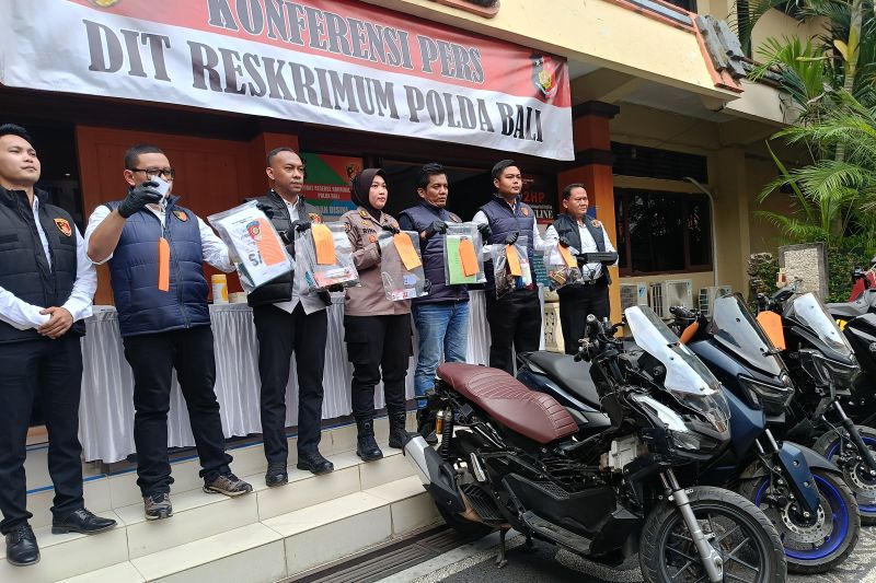 Terbongkar Cara Licik Sindikat Gelapkan Mobil Rental di B...