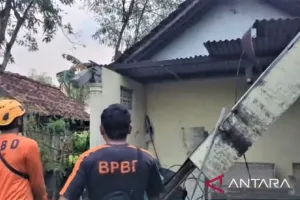 Angin Puting Beliung Menerjang Magetan Belasan Rumah Rusak