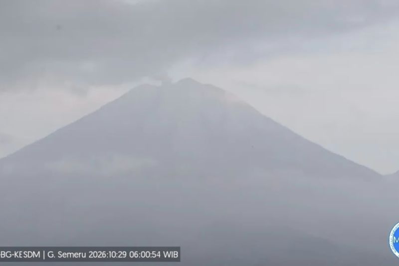 Berstatus Siaga, Gempa Letusan Masih Mendominasi Aktivitas Gunung Semeru