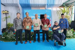 inDrive Dukung Peringatan Sumpah Pemuda ke-98, Fasilitasi Transportasi Keluarga Tokoh Sejarah