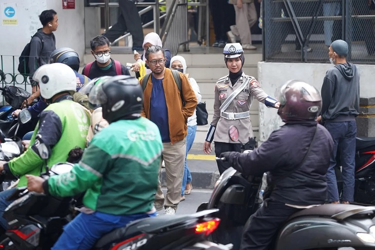 Korlantas Polri: Operasi Patuh 2026 Dorong Penggunaan Hel...