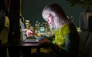 MacBook Pro Bikin Terobosan Mencolok! Ada Fitur Touch, Bisa Layar Sentuh