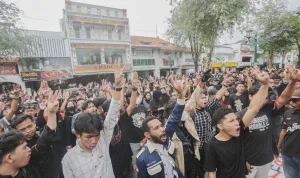 Mencekam! Malioboro Bentrok dan Ricuh Massal, 116 Orang Terluka Jadi Korban