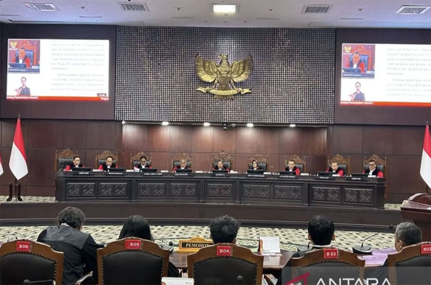 MK Hilangkan Multitafsir UU Pemda terkait Pemberhentian Kepala Daerah