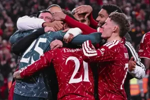 Pertandingan Dramatis! Liverpool Singkirkan Chelsea Lewat Adu Penalti, Tiket Perempat Final Berhasil Diamankan
