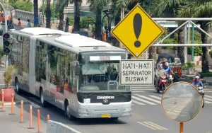 Update Transjakarta Terkini! Sembilan Rute Terdampak Penutupan Jalur di Balai Kota Imbas Unjuk Rasa