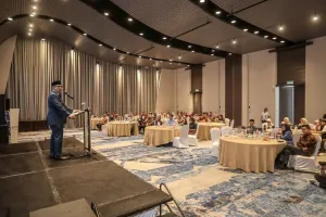 Wali Kota Bandung Tegaskan Siskamling sebagai Sarana Mengenali Persoalan Warga