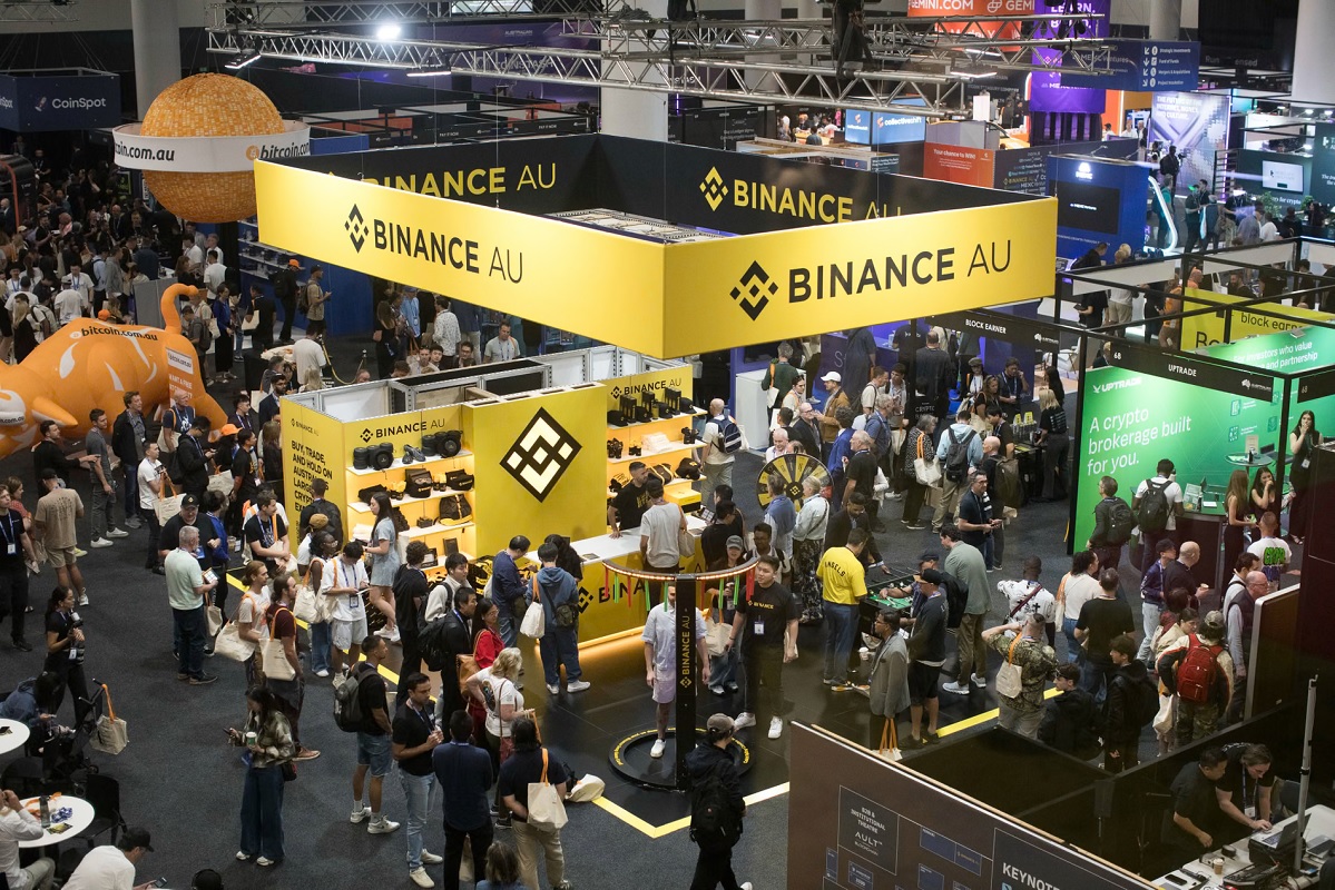 Diduga Diretas, Raksasa Kripto Binance Bekukan Aset Lebih dari $2,5 Miliar 