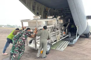 TNI AU Ciptakan Hujan Buatan di Sumsel