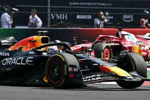 Formula 1: Verstappen Murka kepada Lawson Usai Insiden di Latihan GP Meksiko