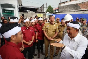 Gubernur Jabar Prihatin Banyak Warganya Terjerat Pinjol dan Judol