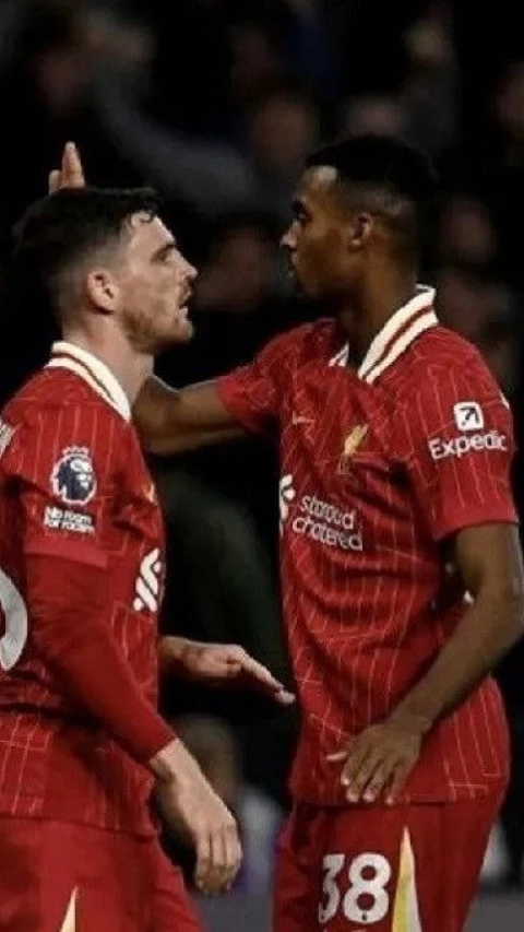 Ini Klasemen Liga Inggris: Liverpool Naik Puncak, Forest Tembus Tiga Besar