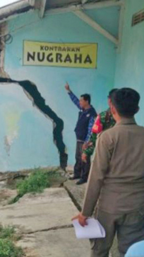 Bekasi Data Korban Tanah Longsor