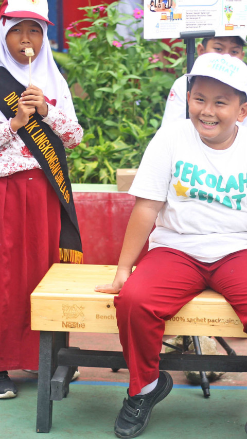 Bangku Daur Ulang