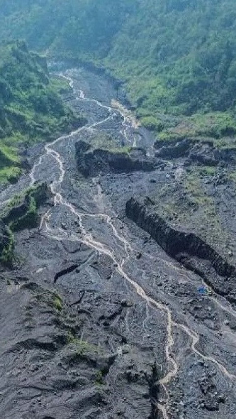 Waspada di Musim Penghujan, BPPTKG Ingatkan Potensi Lahar Hujan dari Timbunan Material Merapi
