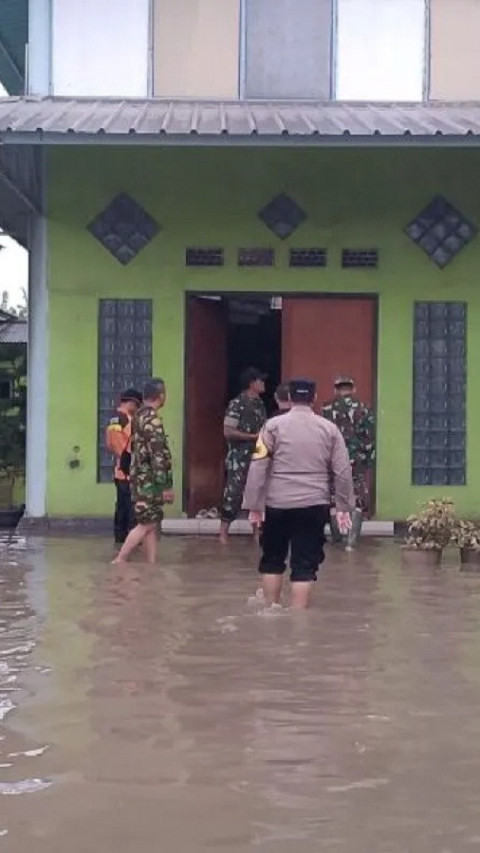 Waspada Banjir, Cuaca Sebagian Besar Wilayah Indonesia pada Umumnya Hujan