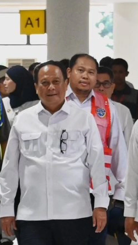 Jelang Nataru, Wamenhub Pastikan Kesiapan Simpul Transportasi di Batam