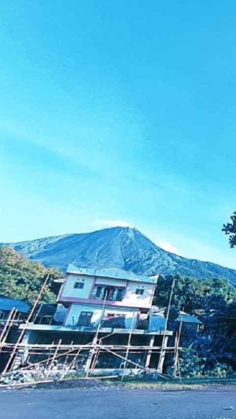 Gunung Karangetang Tercatat Alami 53 Kali Gempa Vulkanik 