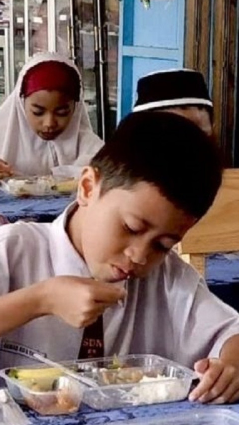 Lahan dan Dana Rp50 Miliar Disiapkan Pemkab HST untuk Dukung Program MBG