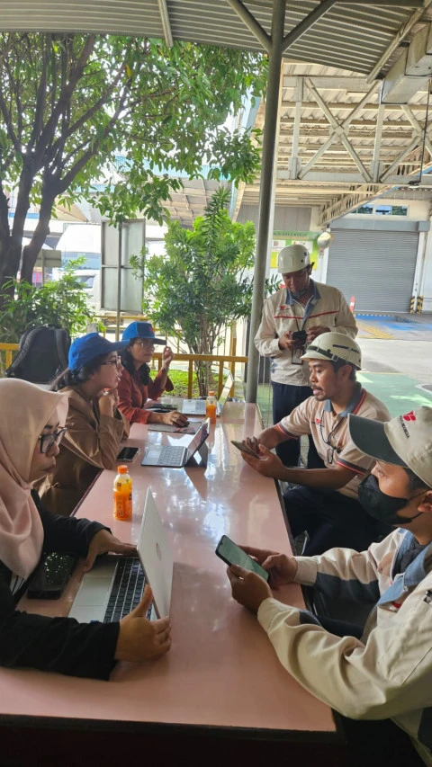 BPJS Ketenagakerjaan Sosialisasikan Aplikasi JMO dan MLT di Toyota Boshoku Indonesia