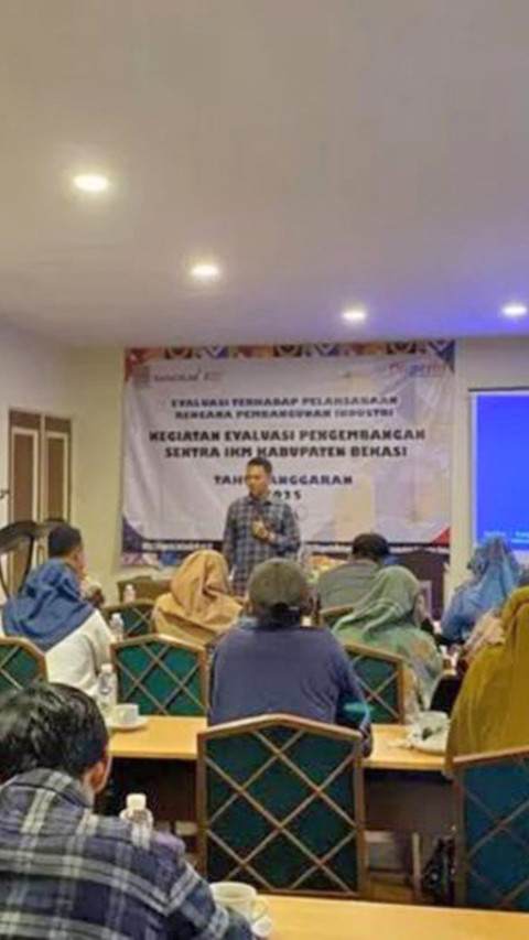 Pelaku “Home Industry” Bekasi Mendapat Pelatihan