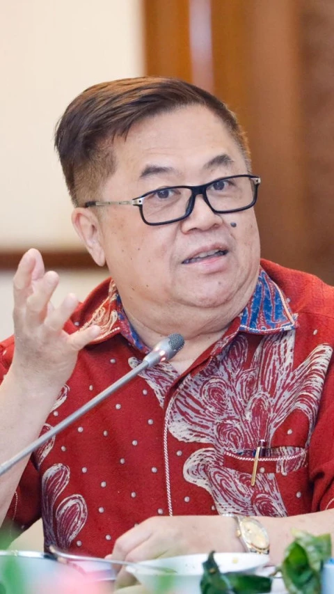 DPR Awasi Ketat Danantara, Masyarakat Tak Perlu Khawatir dan Tarik Dana Besar-besaran