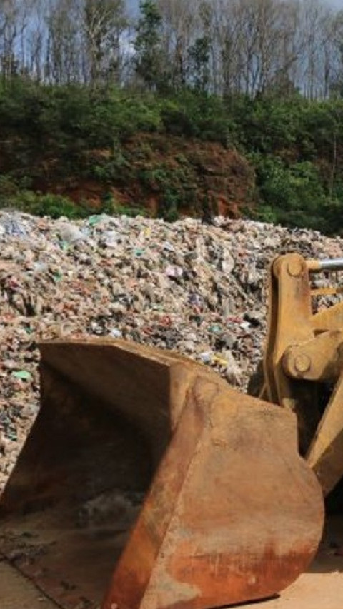 DLH Belitung Menerapkan Sistem Pengolahan Sampah Terpadu