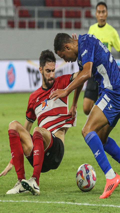 Madura United Mengungguli PSIS Semarang 
